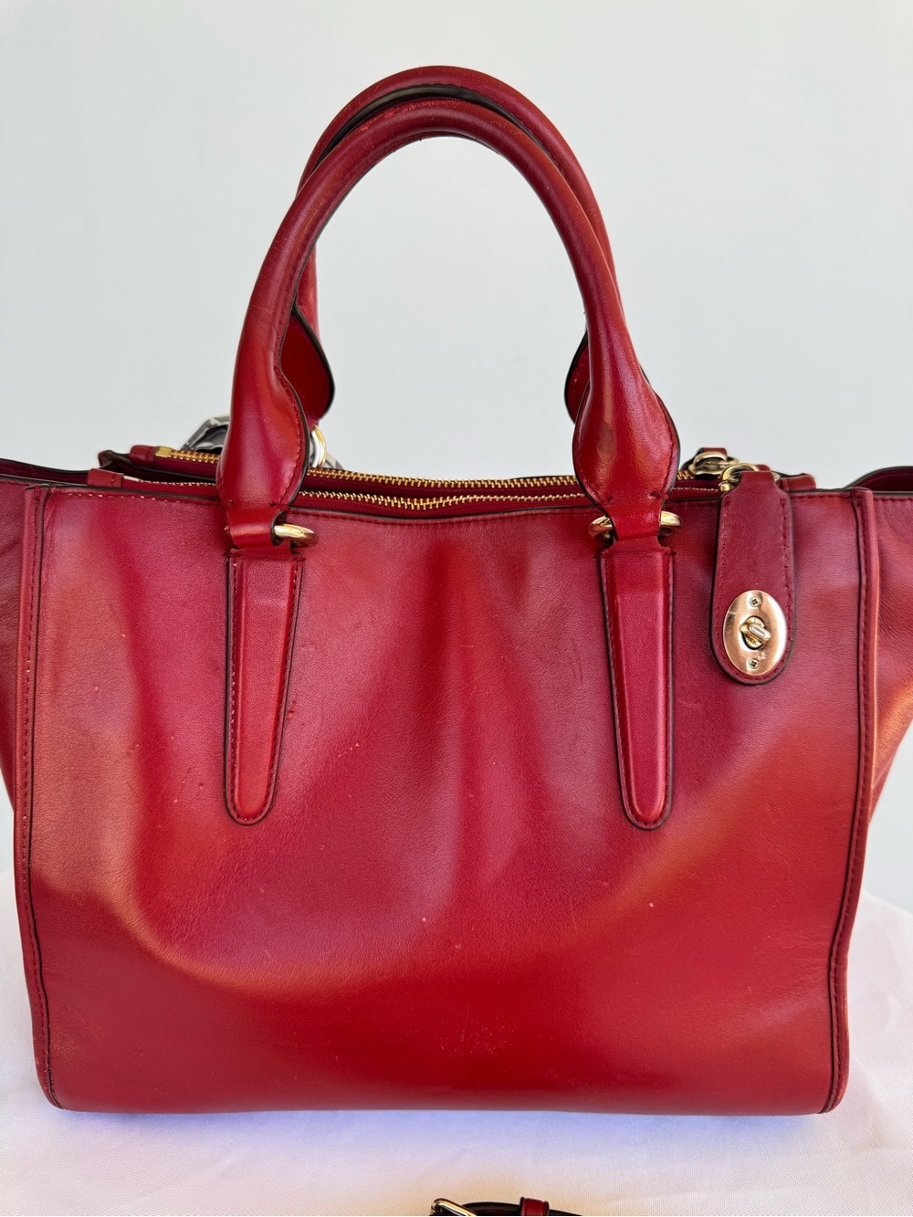 Coach Red Leather Tote with Signature Scarf and Gold Hardware - Picture 2 of 16